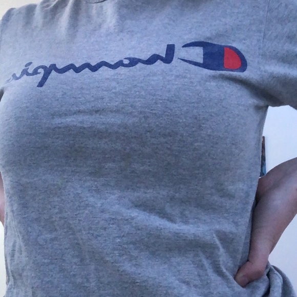 Champion t-shirt - Picture 2 of 3